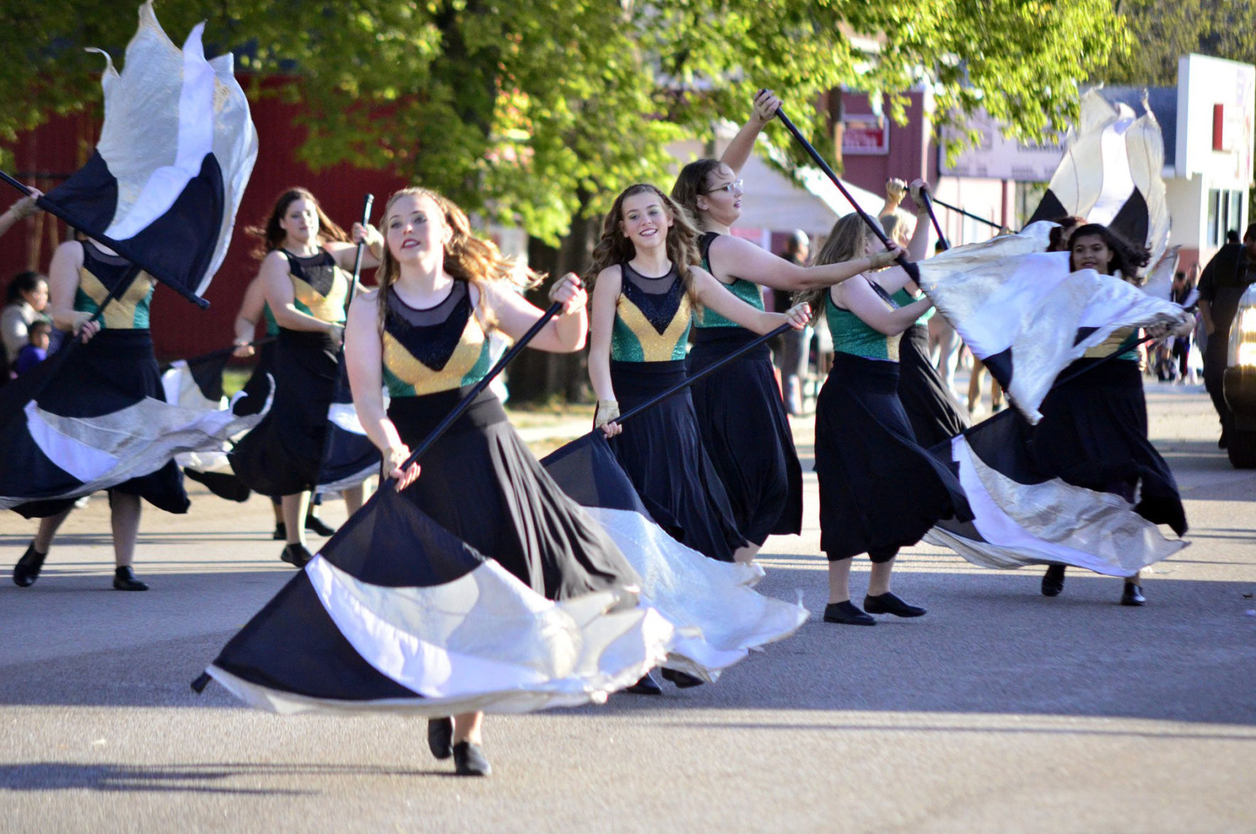 100619_HOHParade_010.JPG